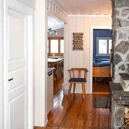 Holiday home Lovely In With Kitchen